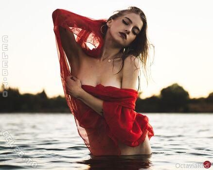 Full leaked Octavia red private onlyfans photo