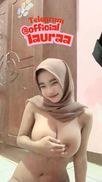 Full leaked Officialauraa private onlyfans photo