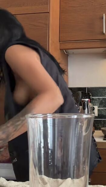Full leaked Sunlitskye/ private onlyfans photo