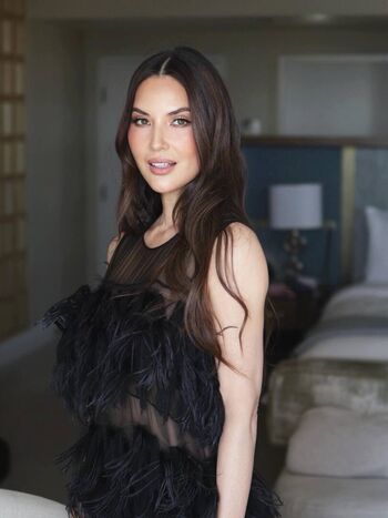 Olivia Munn