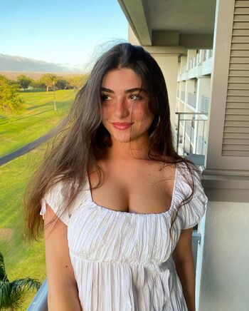 Olivia Rose