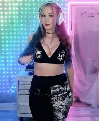 OneRandomDolly