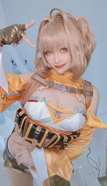 Oni Hitomi