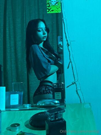 Full leaked Onlyromituly private onlyfans photo