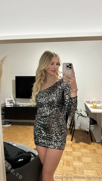 Full leaked Onlyylisha  page private onlyfans photo
