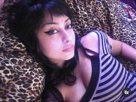 Full leaked Joelle friend/ private onlyfans photo