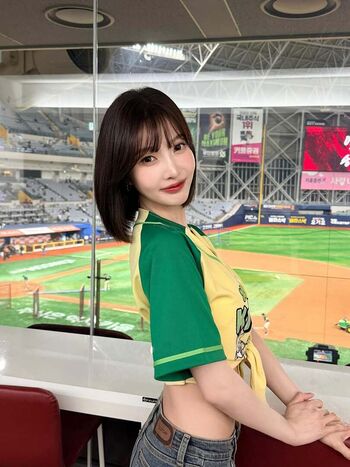 Park Soo-young