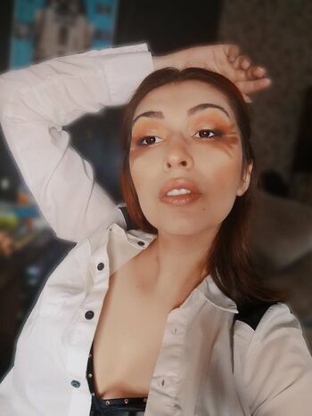 Full leaked Pelmeshek syma page private onlyfans photo