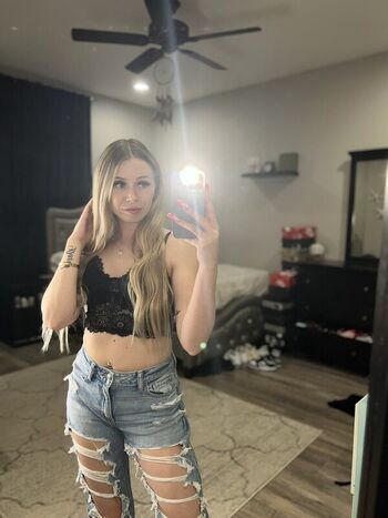 perfectlittlenina