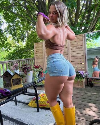 Peri Scheer