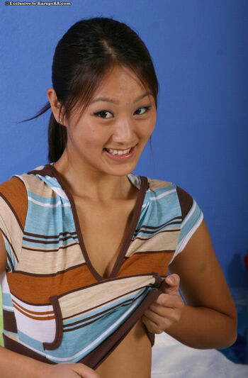 petite_evelyn
