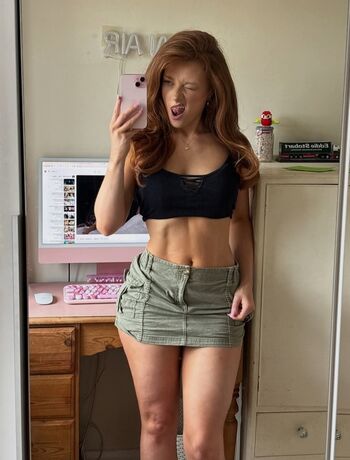phoebeisginger