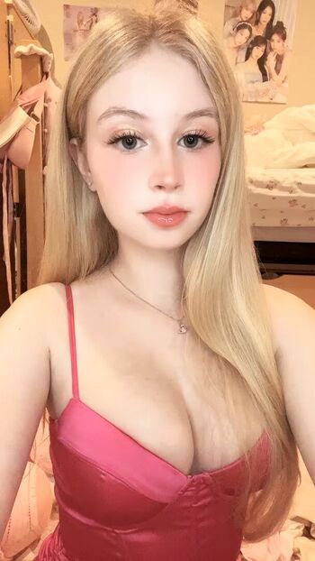 pinkiefangs