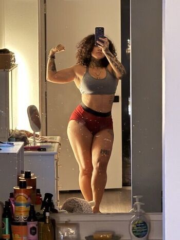 Full leaked Poofballdemon private onlyfans photo