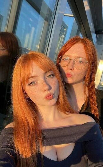 poppy.dolly.twins