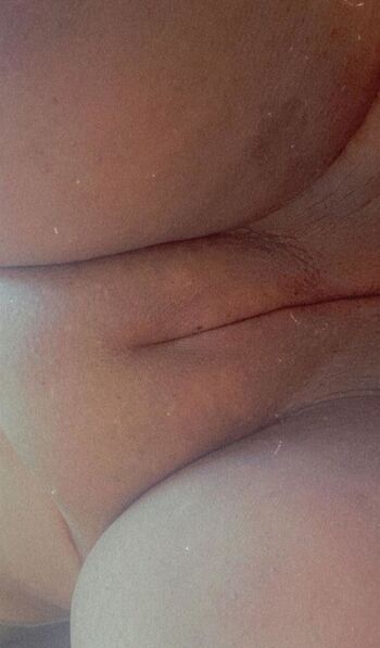 Full leaked Prettydesibabixo private onlyfans photo