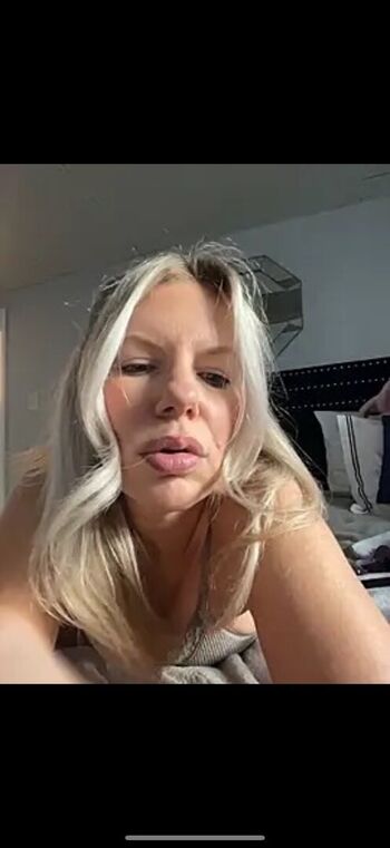 PrettyLittlePlease