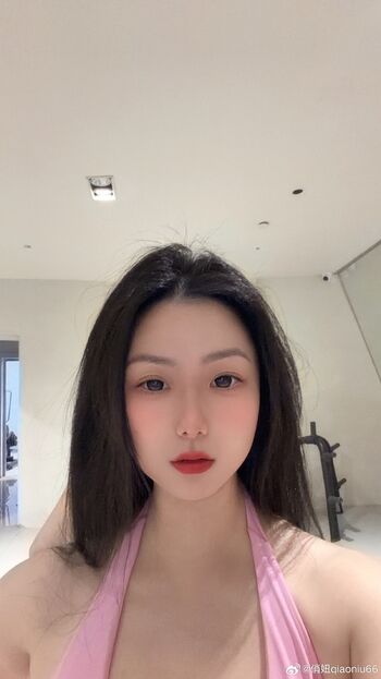 Full leaked Qiaoniutt  page private onlyfans photo