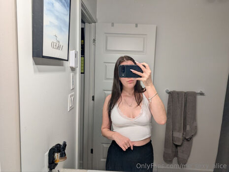 Full leaked Quebecoises private onlyfans photo