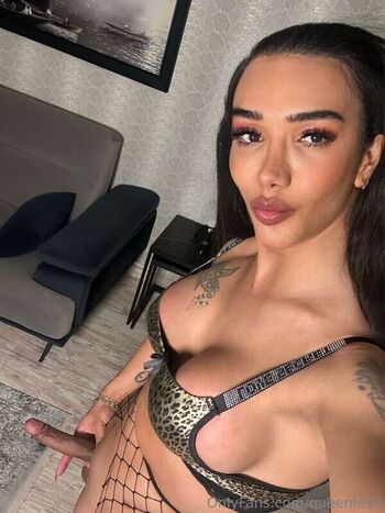 Queenle19