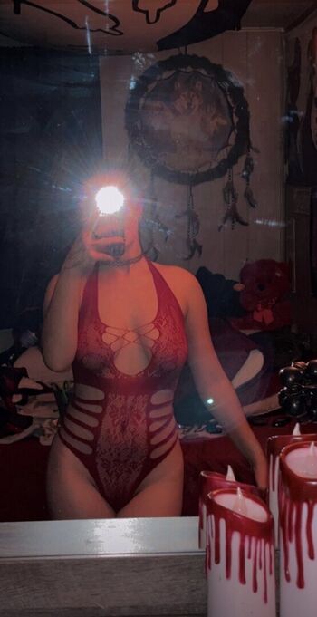 Full leaked Queenofsouls private onlyfans photo