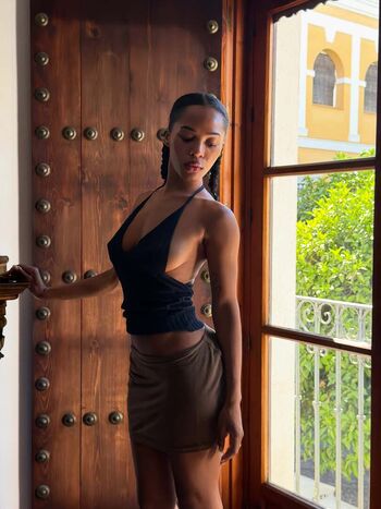 Full leaked Quenlin blackwell private onlyfans photo