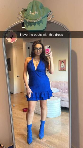 qveenjulia