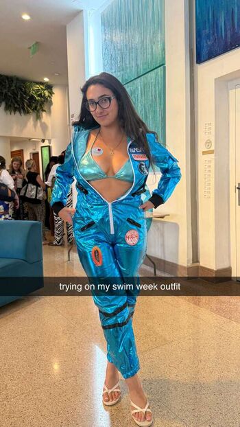 qveenjulia