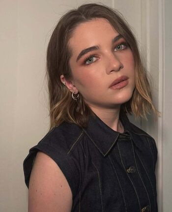 Full leaked Raegan revord private onlyfans photo