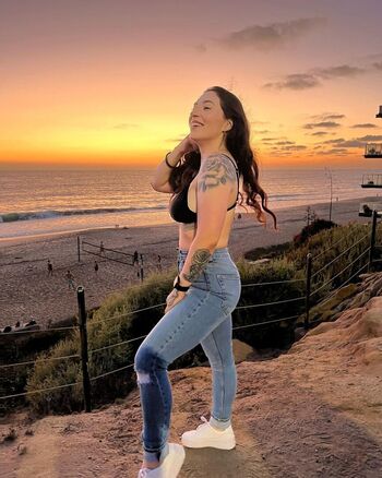 Full leaked Raelynn private onlyfans photo