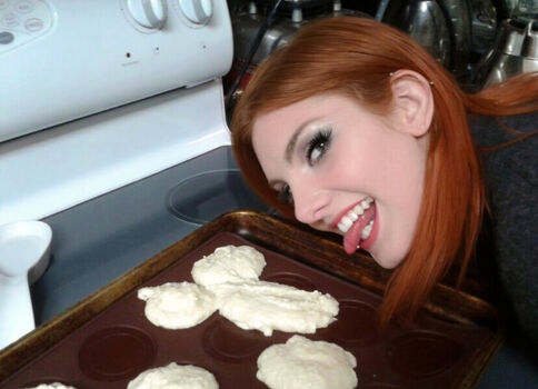 Rainia Belle