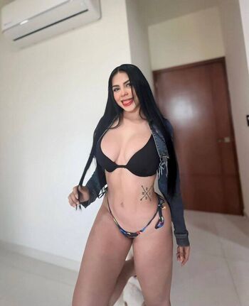 Rashel Fernandez