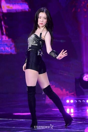 Full leaked Red velvet private onlyfans photo