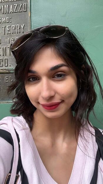 Reina Rae