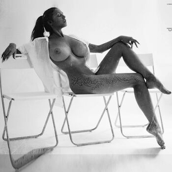 Retrousse Tits