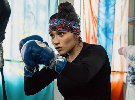 Full leaked Right hook roxy private onlyfans photo