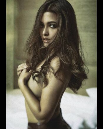 Riya Sen