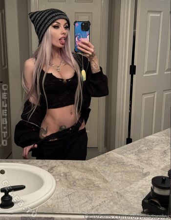 Full leaked Rolyatistaylor private onlyfans photo