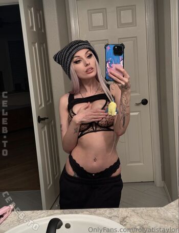 Full leaked Rolyatistaylor private onlyfans photo