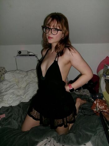 Full leaked Rookittyroo private onlyfans photo