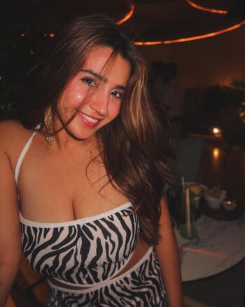 Full leaked Roshni walia private onlyfans photo