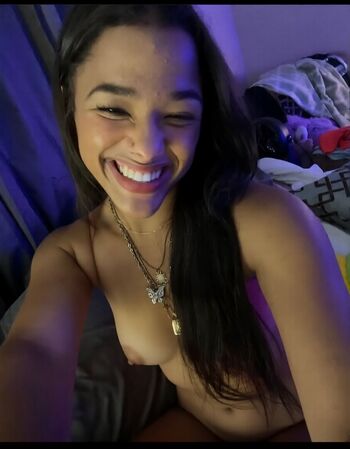 Full leaked Rosie fae page private onlyfans photo
