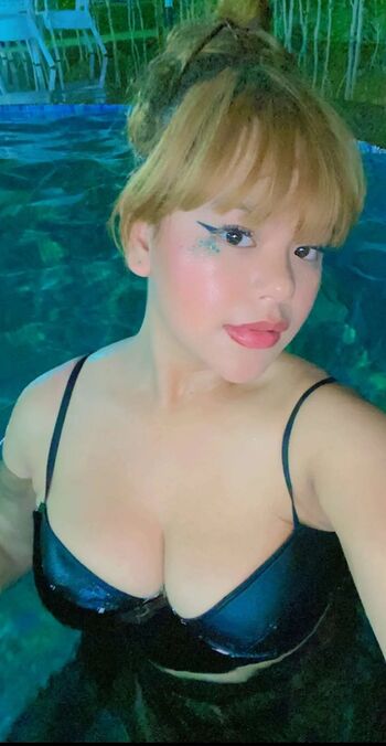 Full leaked Rowhi rai private onlyfans photo