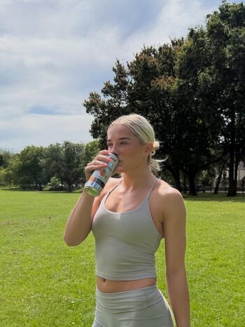 Full leaked Ruby evans private onlyfans photo