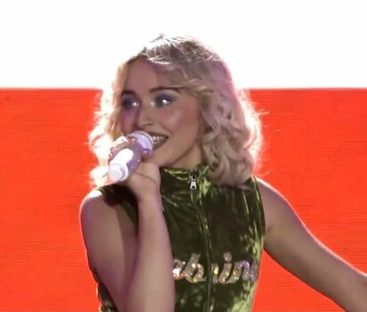 Sabrina Carpenter