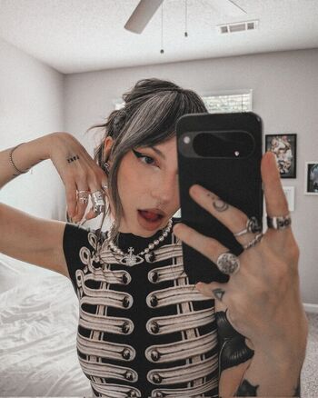 sailorbeeee