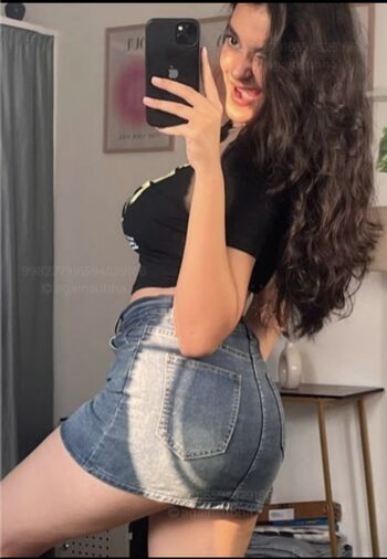 Full leaked Sakshi pandey page private onlyfans photo