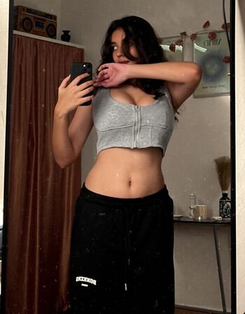 Full leaked Sakshi pandey private onlyfans photo