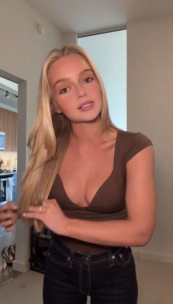 Samantha Riehl