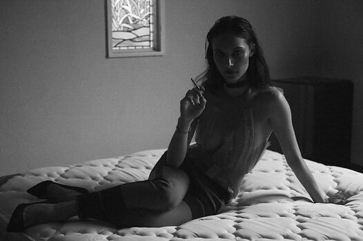 Samantha Robinson